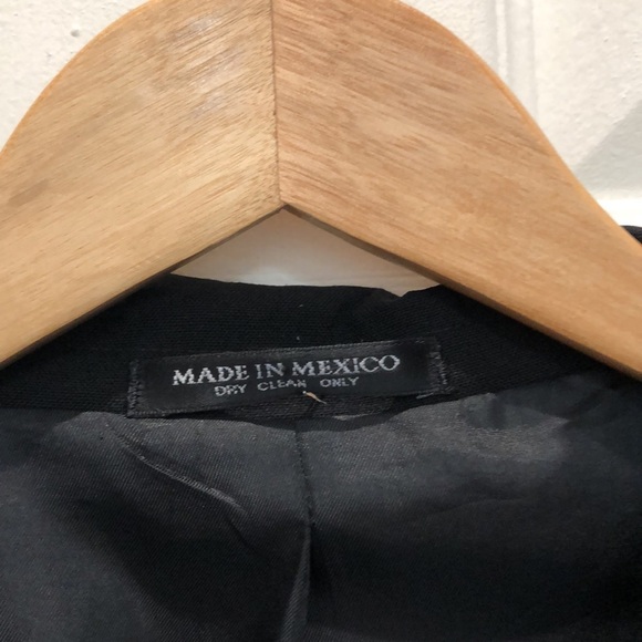 Oscar de la rents formal suite - Picture 3 of 8